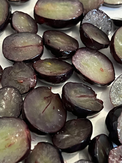 Black Grapes