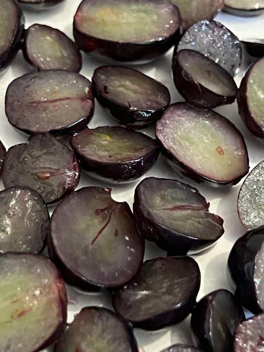 Black Grapes
