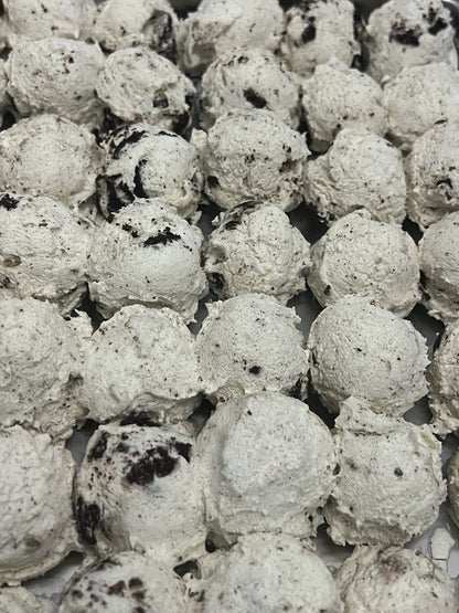 Cookies & Cream Frozen Yogurt